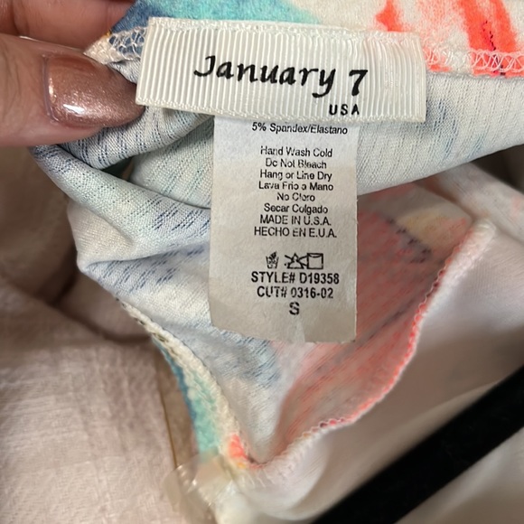 Formal white dress - Picture 3 of 3